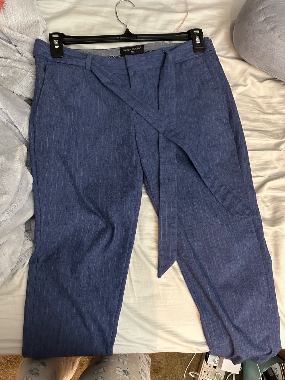 Banana Republic Factory Avery Navy Blue Cropped Ankle Pants